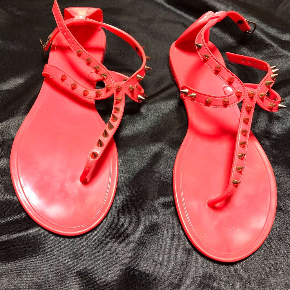 Studded sandels
